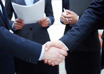 Want to Sell a Business? Pros and Cons