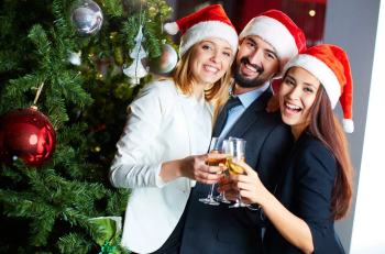 Как организовать новогодний корпоратив. Топ 5 советов